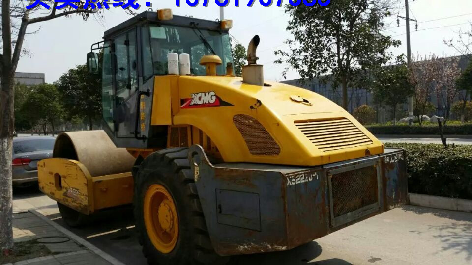 撫州二手壓路機(jī)市場(chǎng)行情分析 2018年轉(zhuǎn)讓報(bào)價(jià)與工程機(jī)械技術(shù)轉(zhuǎn)讓趨勢(shì)